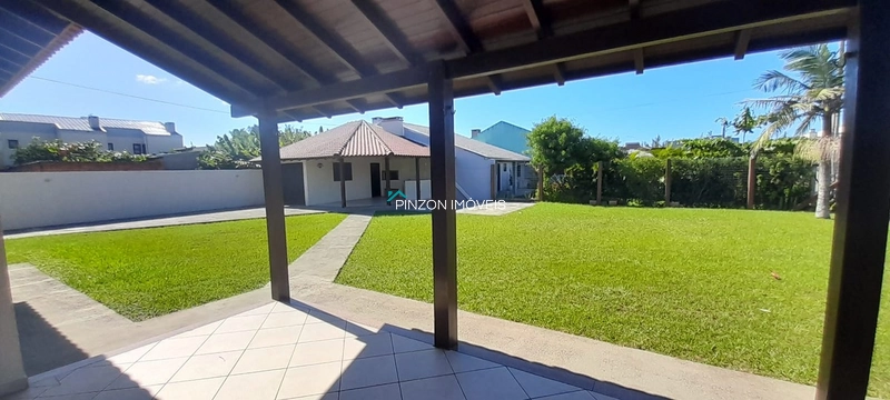 CASA NOVA, MOBILIADA E EM TERRENO DUPLO: 6ª foto da galeria de imagens do imóvel