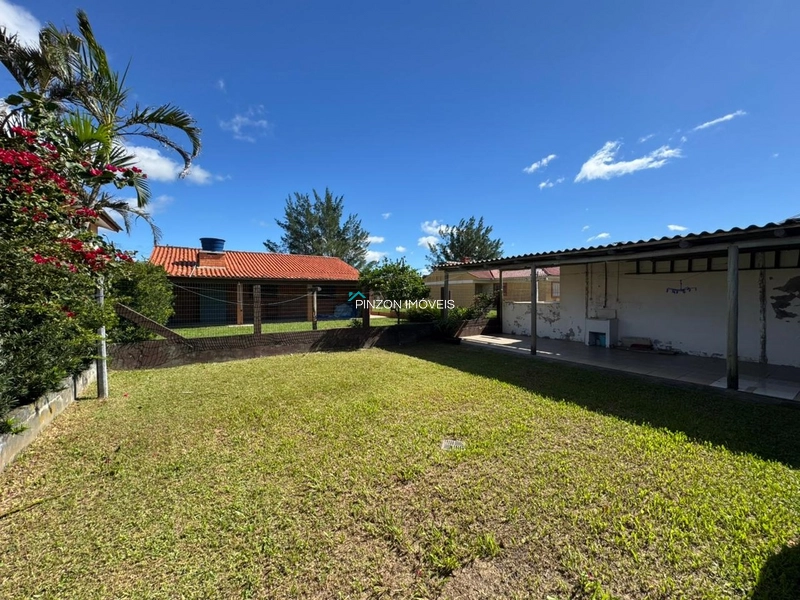 CASA A POUCOS METROS DO MAR.: 5ª foto da galeria de imagens do imóvel