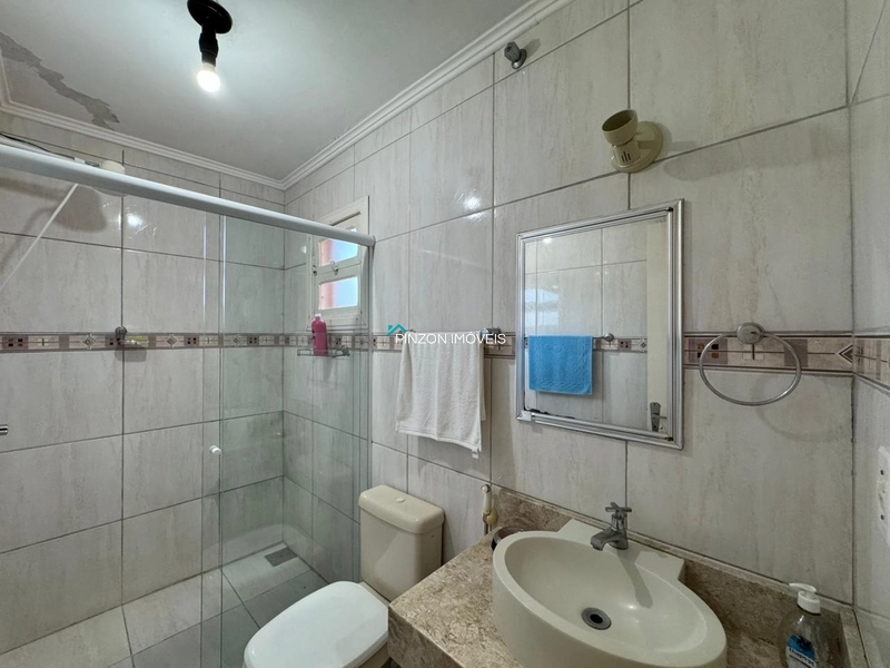 IMOVEL A 50M DO MAR: 20ª foto da galeria de imagens do imóvel