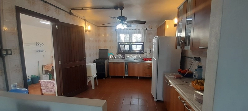 Casa com 3 terrenos no Balneário Jardim Olivia, na Av. principal.: 24ª foto da galeria de imagens do imóvel