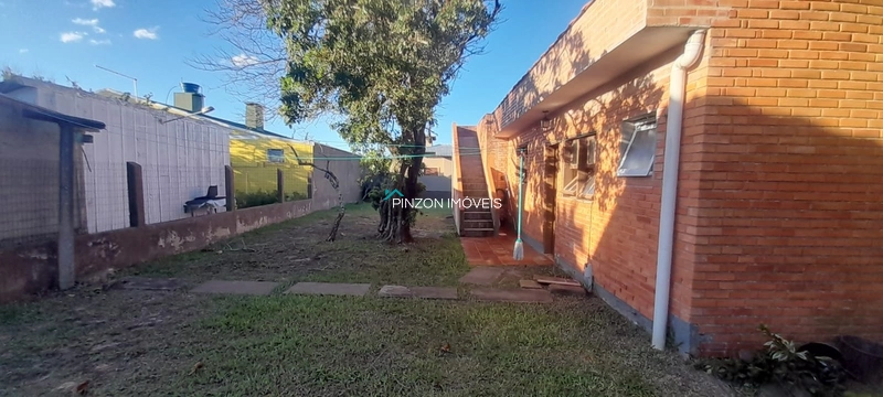 Casa com 3 terrenos no Balneário Jardim Olivia, na Av. principal.: 8ª foto da galeria de imagens do imóvel