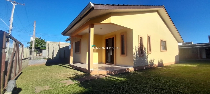 DUAS CASAS NO MESMO TERRENO NO CORAÇÃO DE ARROIO DO SAL!: 3ª foto da galeria de imagens do imóvel