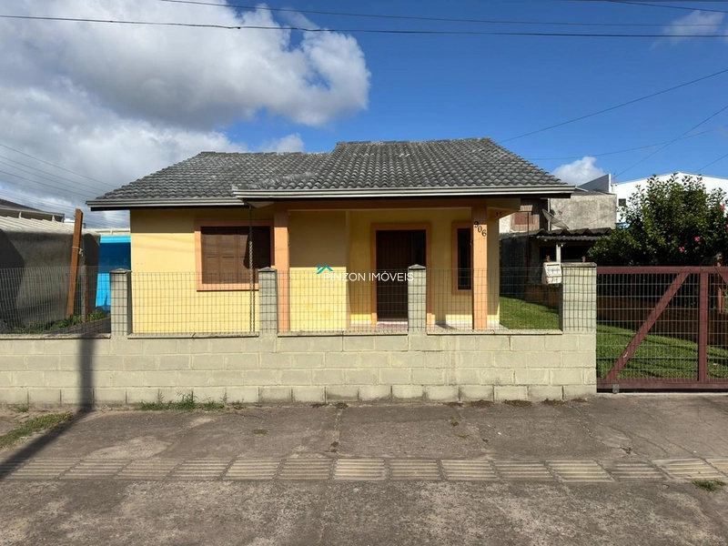 DUAS CASAS NO MESMO TERRENO NO CORAÇÃO DE ARROIO DO SAL!