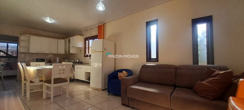 DUAS CASAS NO MESMO TERRENO NO CORAÇÃO DE ARROIO DO SAL!: 8ª foto da galeria de imagens do imóvel