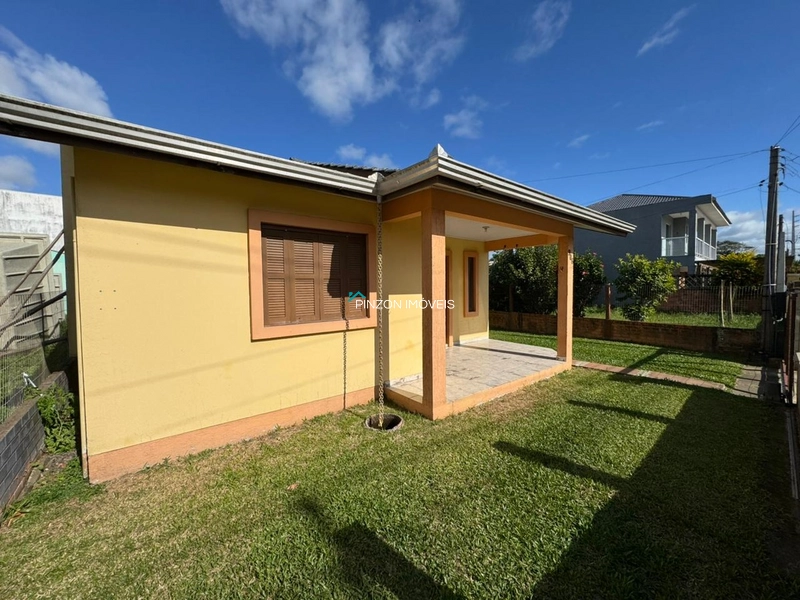 DUAS CASAS NO MESMO TERRENO NO CORAÇÃO DE ARROIO DO SAL!: 3ª foto da galeria de imagens do imóvel