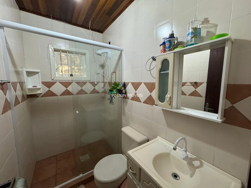 CASA A 50M DA PRAIA EM ATLÂNTIDA SUL: 12ª foto da galeria de imagens do imóvel