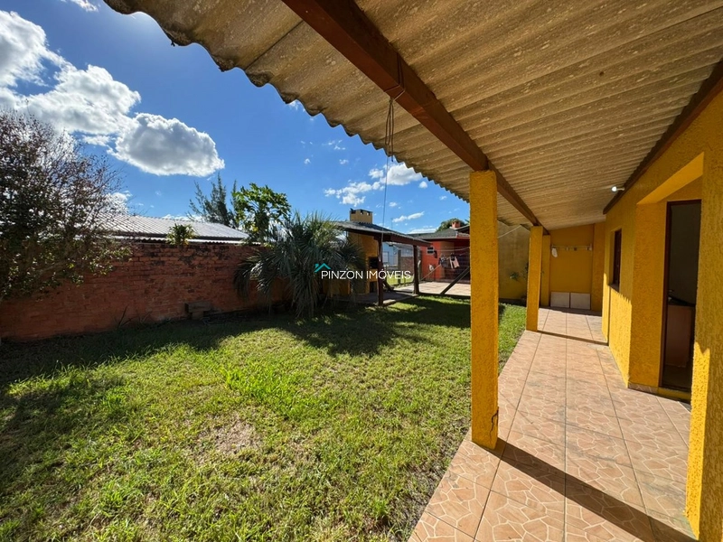 CASA COM PISCINA.: 9ª foto da galeria de imagens do imóvel