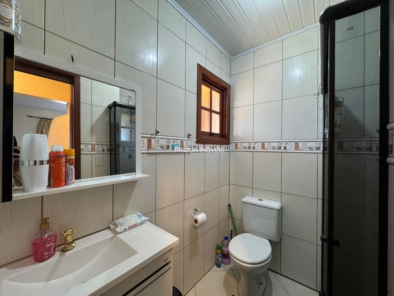 CASA COM PISCINA.: 18ª foto da galeria de imagens do imóvel