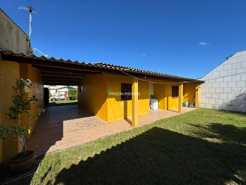 CASA COM PISCINA.: 7ª foto da galeria de imagens do imóvel