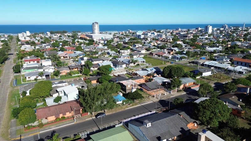 TERRENO NAS VIAS PRINCIPAIS DA PRAIA DE ARROIO DO SAL!: 5ª foto da galeria de imagens do imóvel