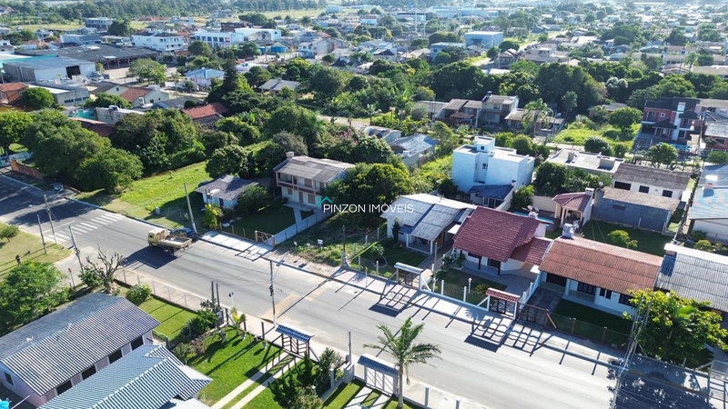 Terreno com potencial comercial ao lado do centro de Arroio do Sal!!!: 4ª foto da galeria de imagens do imóvel
