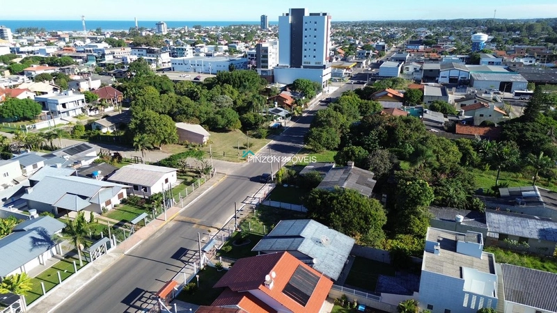 Terreno com potencial comercial ao lado do centro de Arroio do Sal!!!: 3ª foto da galeria de imagens do imóvel