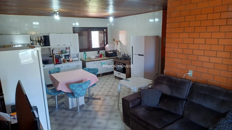 Casa à venda na avenida principal de Areias Brancas – Arroio do Sal!: 4ª foto da galeria de imagens do imóvel