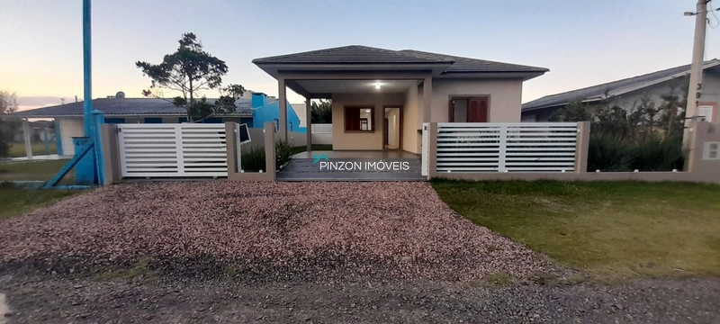 LINDA CASA NOVA EM ARROIO DO SAL!: 2ª foto da galeria de imagens do imóvel