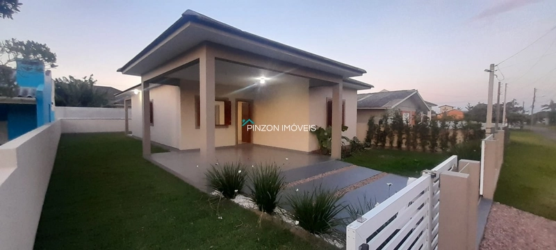 LINDA CASA NOVA EM ARROIO DO SAL!: 3ª foto da galeria de imagens do imóvel