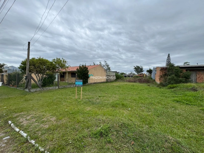 TERRENO EM ATLÂNTIDA SUL: 3ª foto da galeria de imagens do imóvel