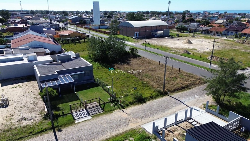 TERRENO EM ATLÂNTIDA SUL: 2ª foto da galeria de imagens do imóvel