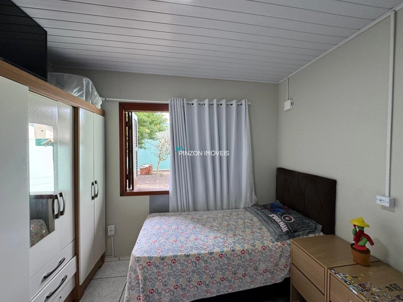 CASA COM PISCINA - ATLÂNTIDA SUL: 10ª foto da galeria de imagens do imóvel