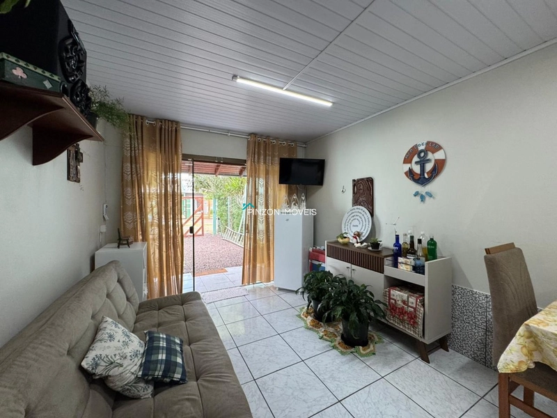 CASA COM PISCINA - ATLÂNTIDA SUL: 21ª foto da galeria de imagens do imóvel