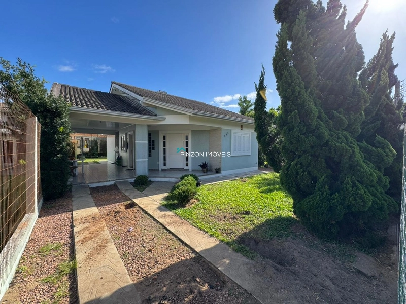 ÓTIMA CASA FRENTE LESTE EM ARROIO DO SAL!!!: 2ª foto da galeria de imagens do imóvel