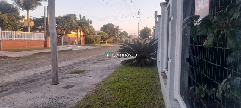ÓTIMA CASA FRENTE LESTE EM ARROIO DO SAL!!!: 7ª foto da galeria de imagens do imóvel