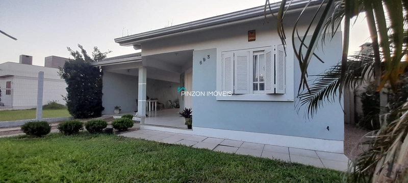 ÓTIMA CASA FRENTE LESTE EM ARROIO DO SAL!!!: 6ª foto da galeria de imagens do imóvel