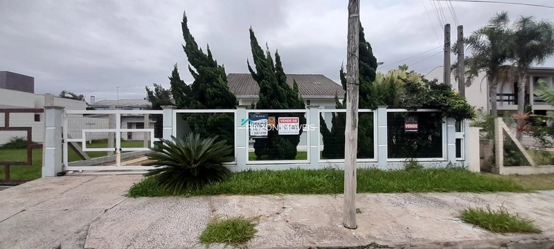 ÓTIMA CASA FRENTE LESTE EM ARROIO DO SAL!!!: 2ª foto da galeria de imagens do imóvel
