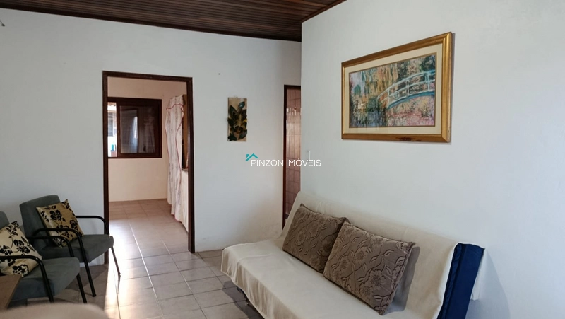 CASA A 300M DO MAR APENAS.: 3ª foto da galeria de imagens do imóvel