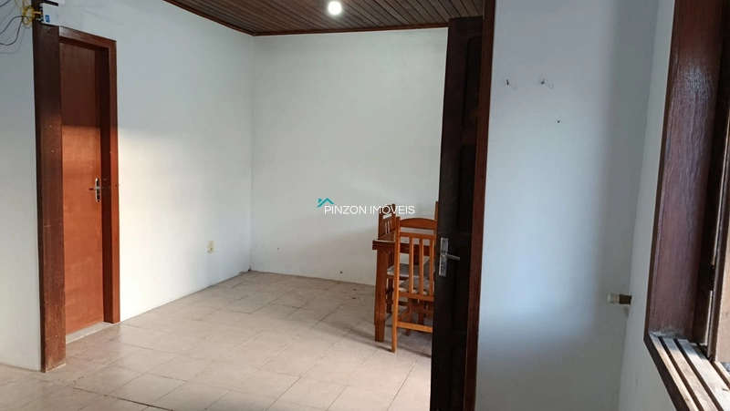 CASA A 300M DO MAR APENAS.: 9ª foto da galeria de imagens do imóvel