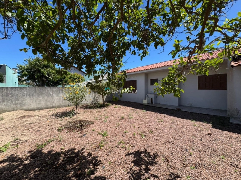 CASA A 400 METROS DA PRAIA EM ATLÂNTIDA SUL: 4ª foto da galeria de imagens do imóvel