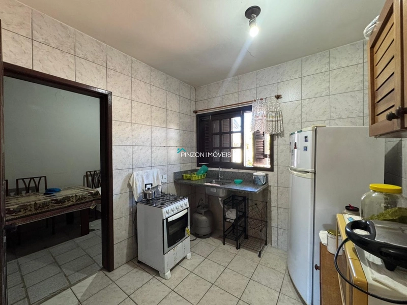 CASA A 400 METROS DA PRAIA EM ATLÂNTIDA SUL: 9ª foto da galeria de imagens do imóvel