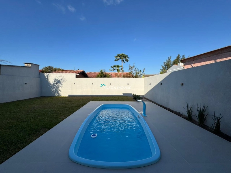 CASA À 250 METROS DA PRAIA: 5ª foto da galeria de imagens do imóvel