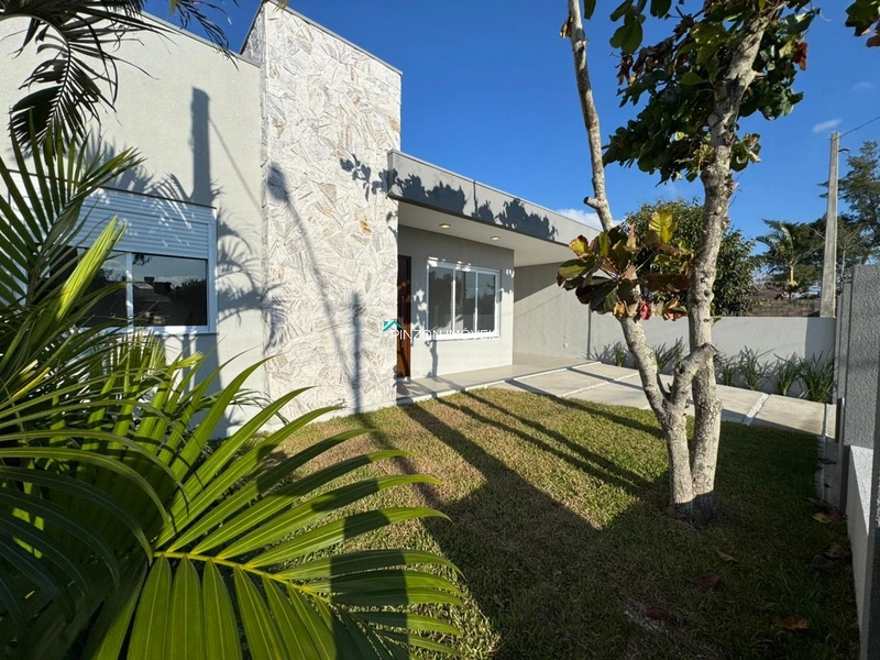 CASA À 250 METROS DA PRAIA: 2ª foto da galeria de imagens do imóvel
