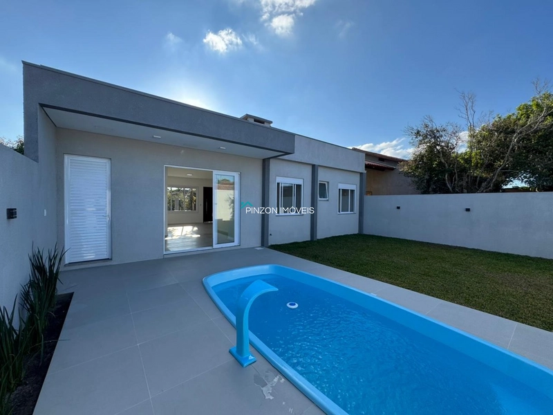 CASA À 250 METROS DA PRAIA: 6ª foto da galeria de imagens do imóvel