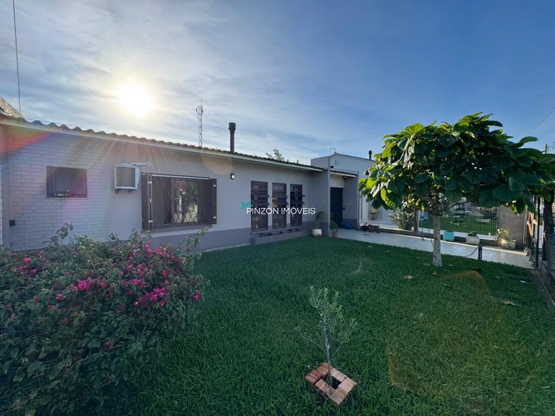 CASA EM EXCELENTE LOCALIZAÇÃO.: 5ª foto da galeria de imagens do imóvel