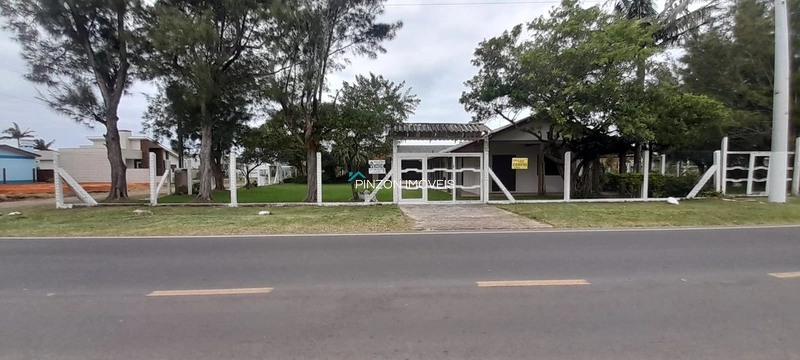 CASA DE ESQUINA EM DOIS TERRENOS EM ARROIO DO SAL!: 5ª foto da galeria de imagens do imóvel