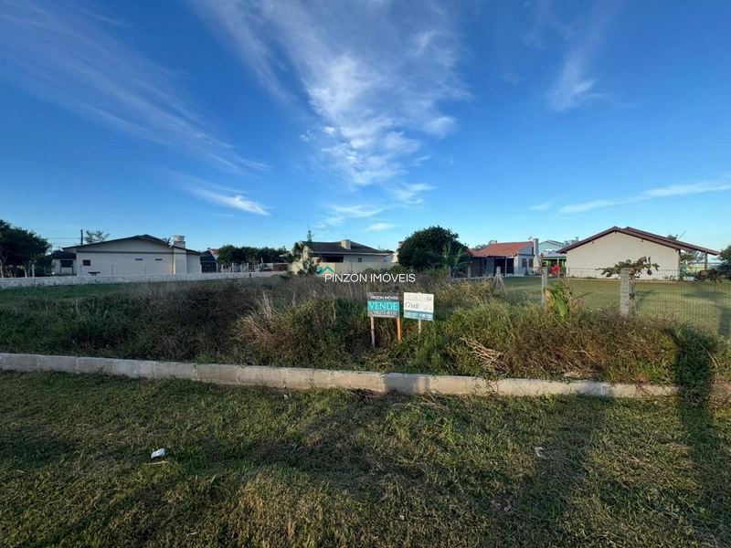 TERRENO EM RÓTULA NA INTERPRAIAS EM ARROIO DO SAL!: 1ª foto da galeria de imagens do imóvel