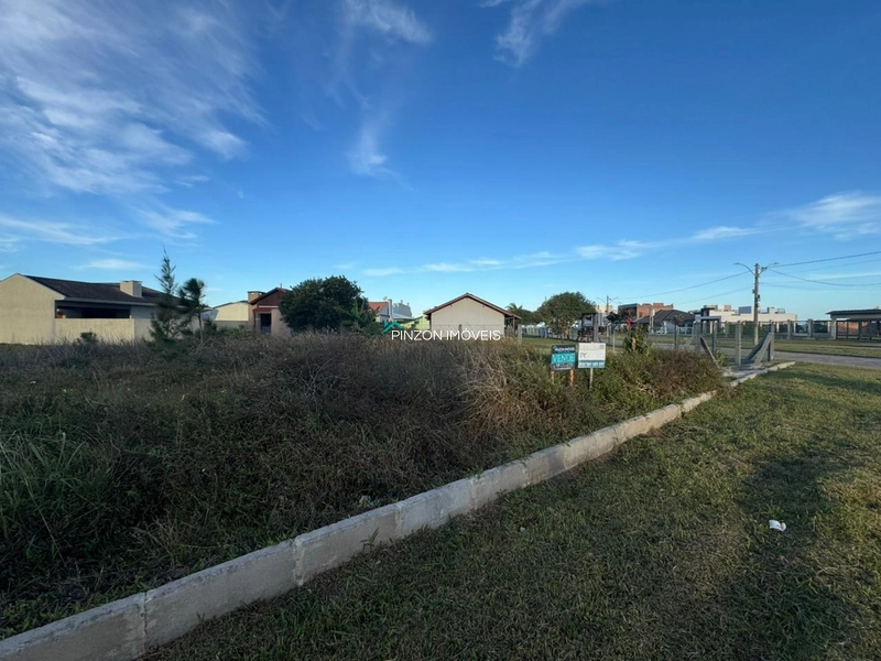 TERRENO EM RÓTULA NA INTERPRAIAS EM ARROIO DO SAL!: 4ª foto da galeria de imagens do imóvel