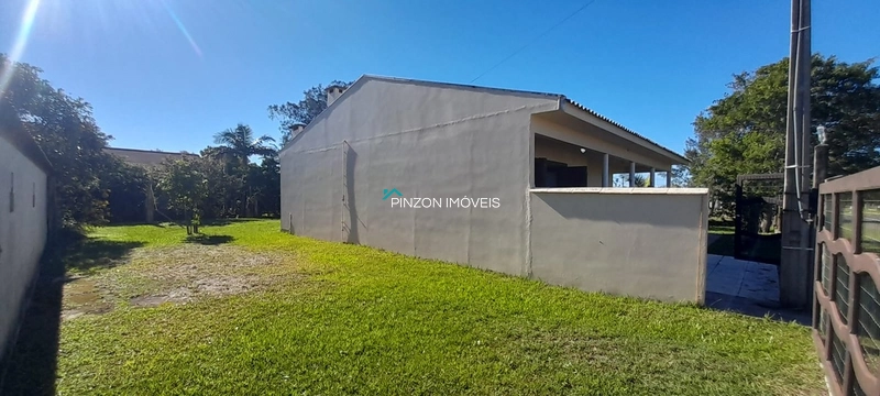 ÓTIMA CASA COM TERRENO DE 515 M² NA INTERPRAIAS NORTE EM ARROIO DO SAL: 9ª foto da galeria de imagens do imóvel