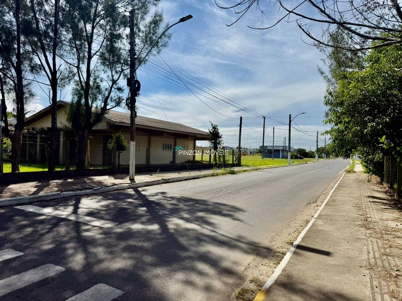 Casa a poucos metros da praia!: 3ª foto da galeria de imagens do imóvel