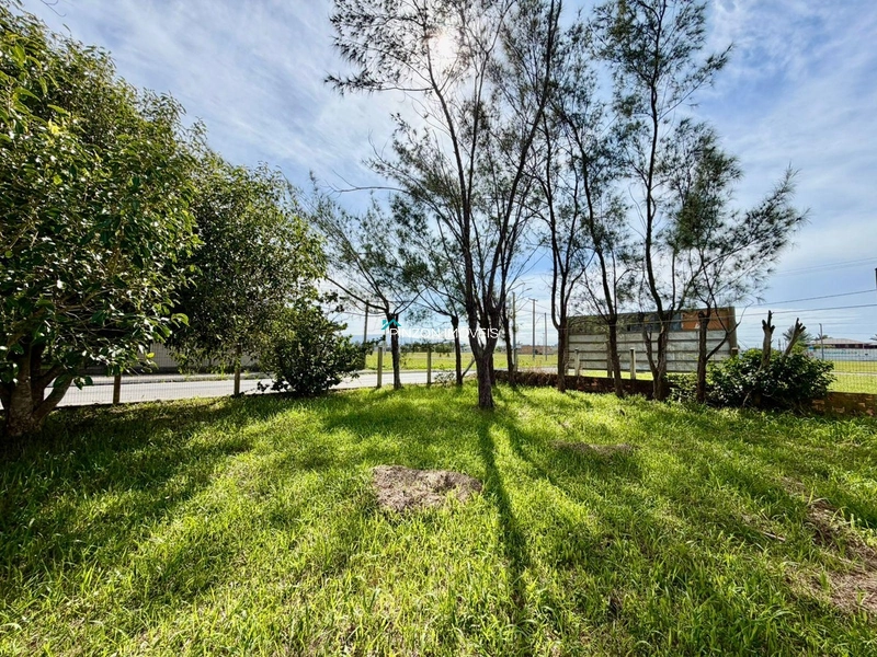 Casa a poucos metros da praia!: 13ª foto da galeria de imagens do imóvel