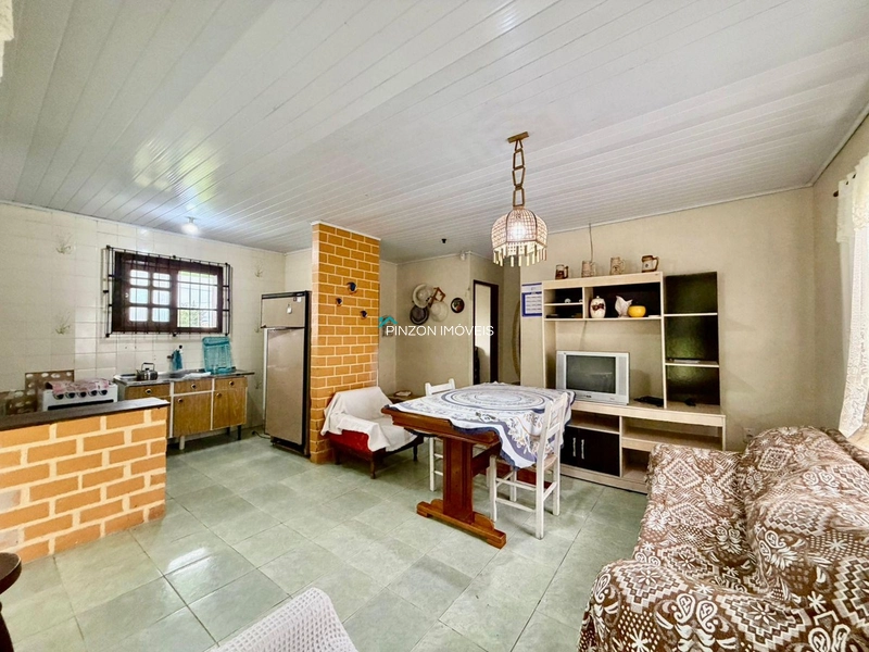 Casa a poucos metros da praia!: 19ª foto da galeria de imagens do imóvel