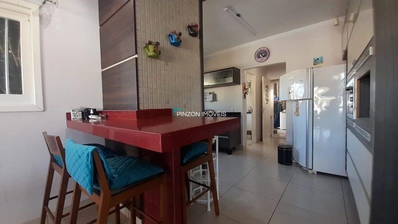 BELA CASA DE ESQUINA COM PISCINA AQUECIDA EM ARROIO DO SAL...: 21ª foto da galeria de imagens do imóvel