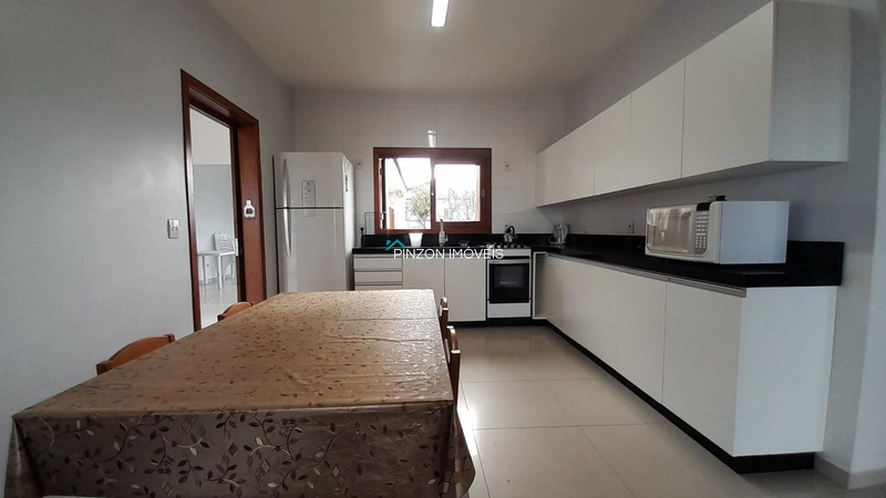 ÓTIMA CASA BEM DISTRIBUIDA PRÓXIMA DO MAR EM ARROIO DO SAL!: 14ª foto da galeria de imagens do imóvel