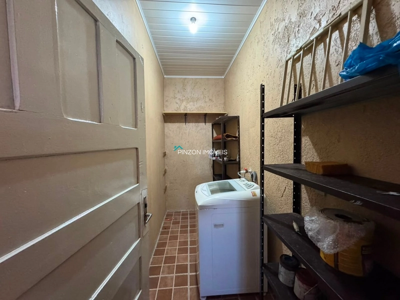Casa com Piscina á 300 metros da praia.: 14ª foto da galeria de imagens do imóvel