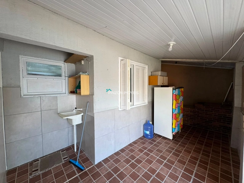 Casa com Piscina á 300 metros da praia.: 15ª foto da galeria de imagens do imóvel