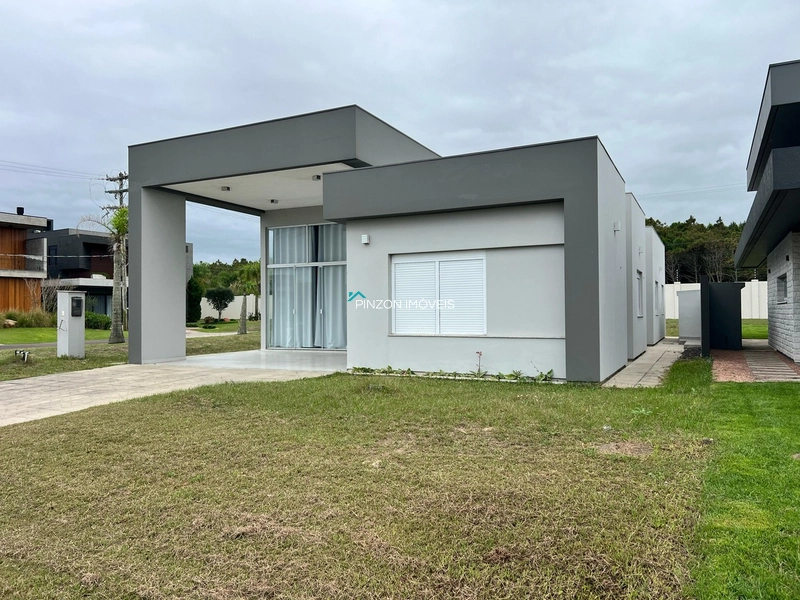 Casa térrea em condomínio fechado a beira mar no litoral norte do RS!: 3ª foto da galeria de imagens do imóvel