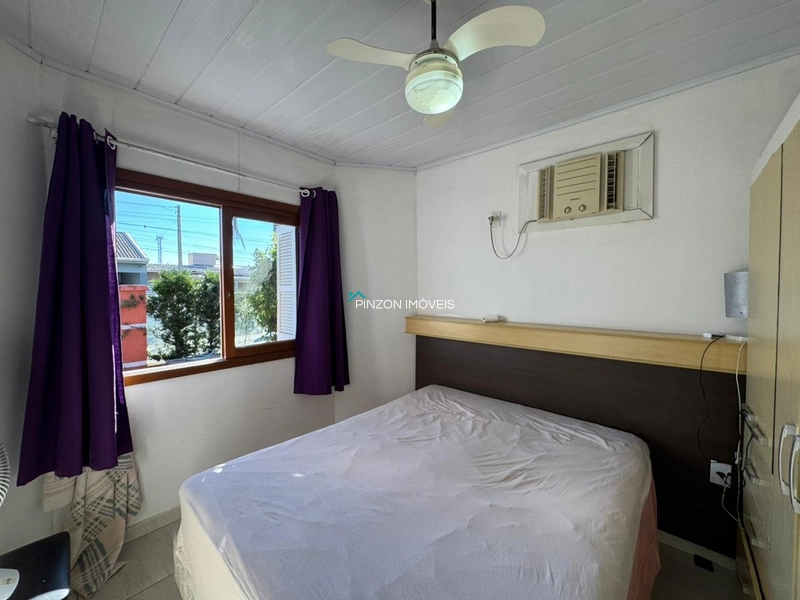 CASA A 250M DO MAR COM PISCINA AQUECIDA: 4ª foto da galeria de imagens do imóvel