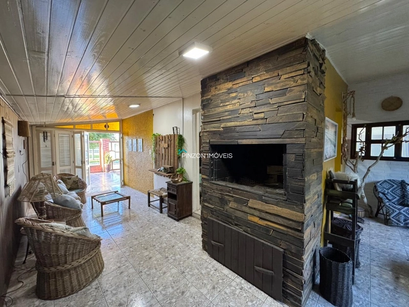 CASA A 300 METROS DA PRAIA: 16ª foto da galeria de imagens do imóvel