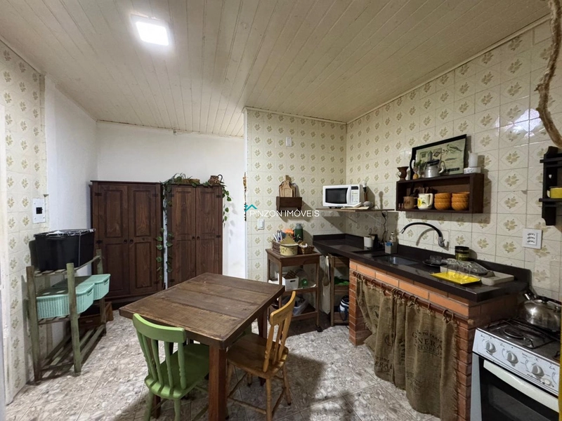 CASA A 300 METROS DA PRAIA: 11ª foto da galeria de imagens do imóvel